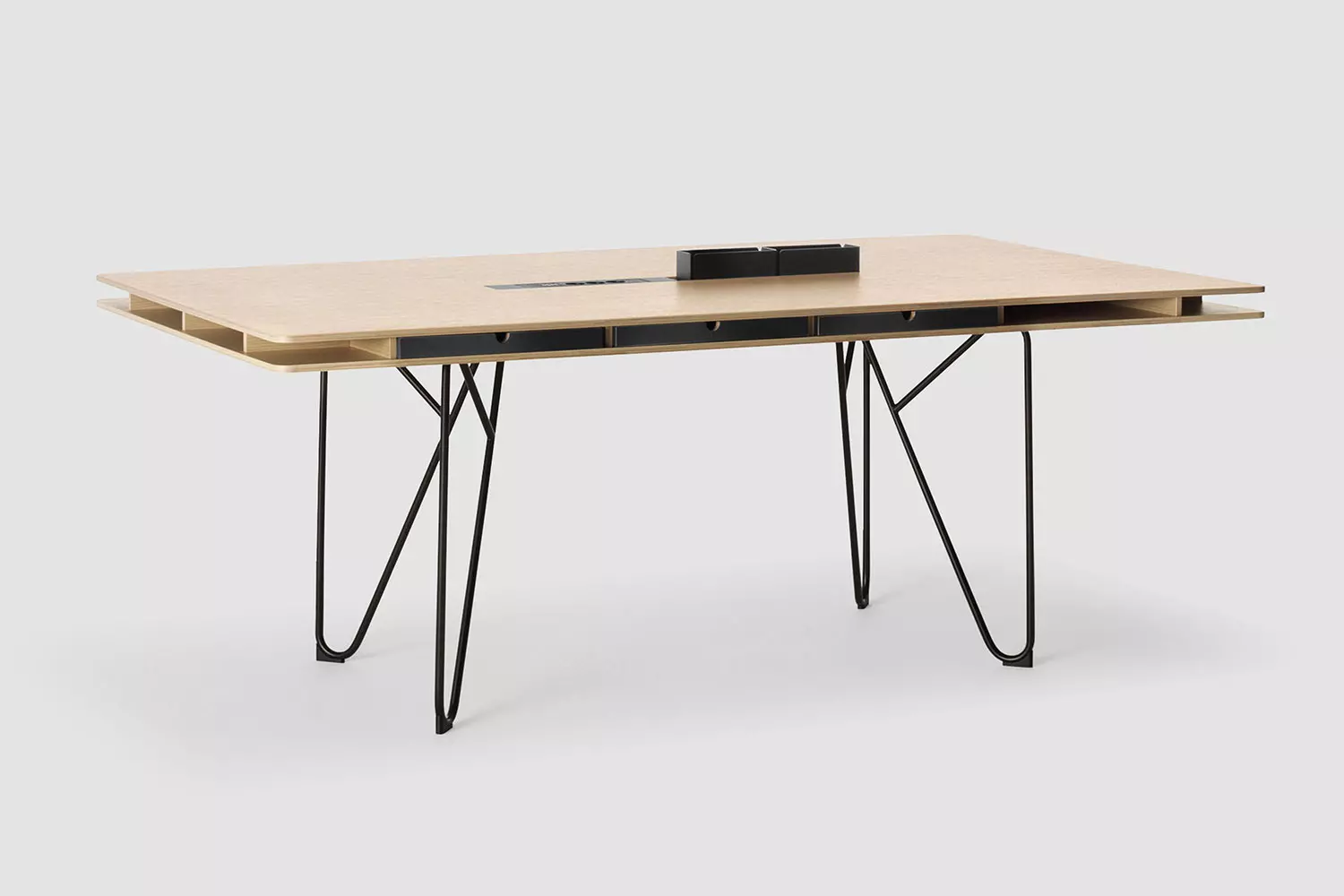 studio-swing-besprechungstisch, Premium Hauteur d’assise Table de séminaire, meubles de bureau Bene, Image 1